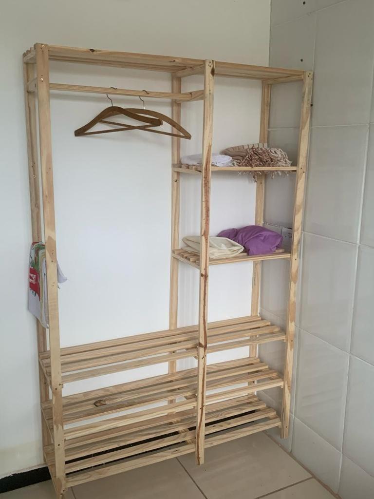 My Yellow House/ Em Apartamento
