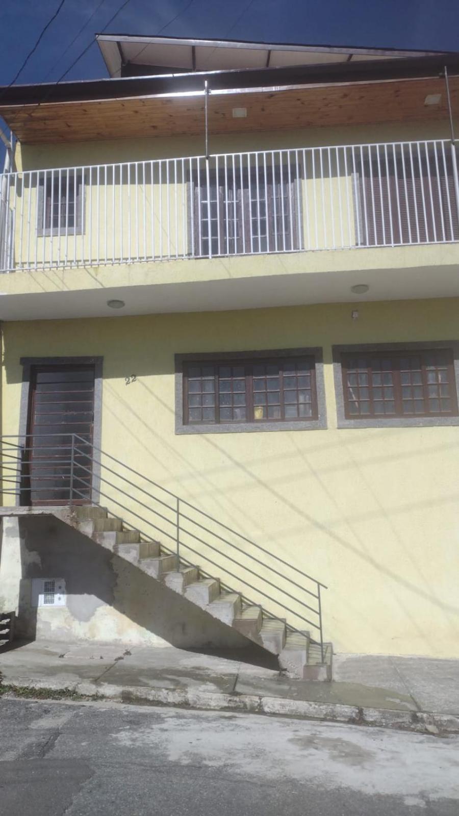 My Yellow House/ Em Campos do Jordão